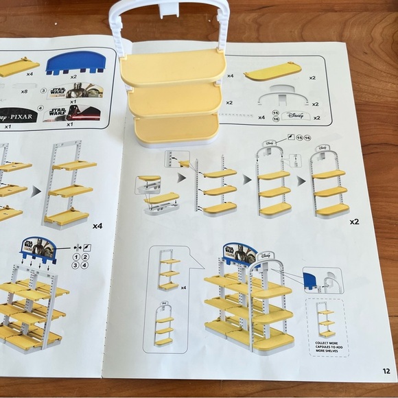 Zuru Mini Brands Mini Disney Store Edition Display Piece Replacement Piece - Picture 1 of 6